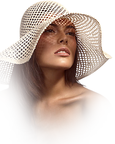 Femme avec  chapeau