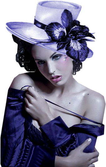Femme vétue de violet